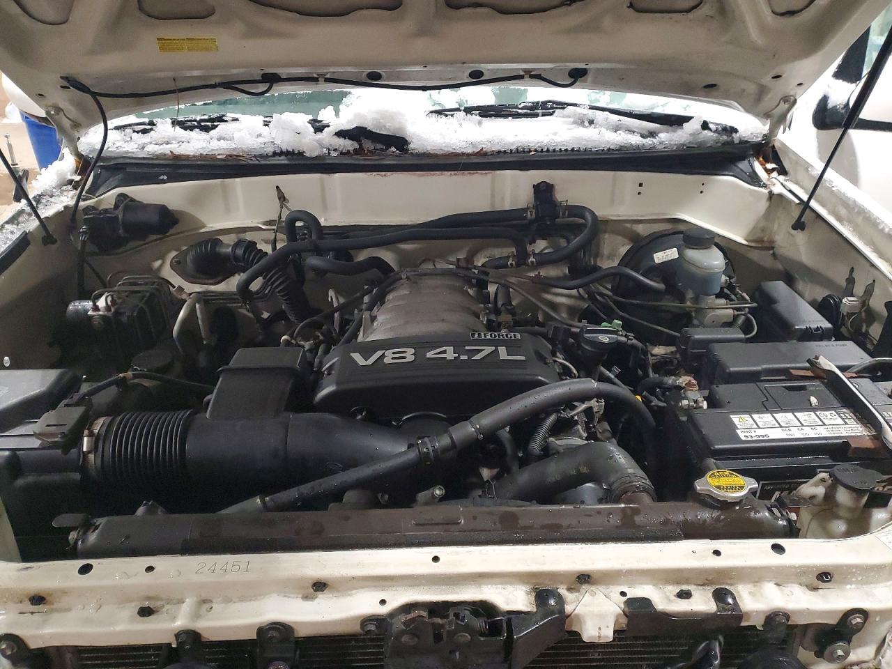 2004 TOYOTA SEQUOIA SR5 photo 12