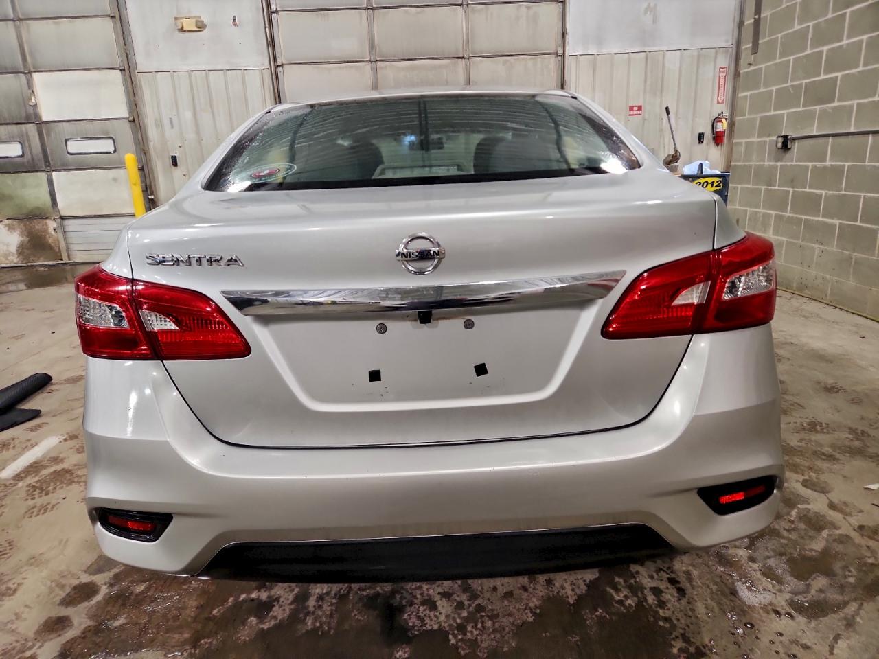 2017 NISSAN SENTRA S photo 11