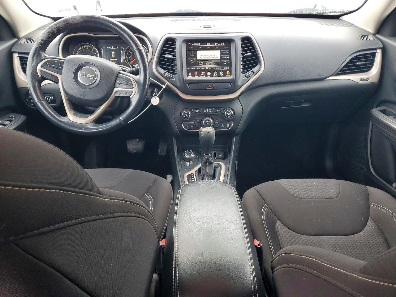 2015 JEEP CHEROKEE LATITUDE photo 8