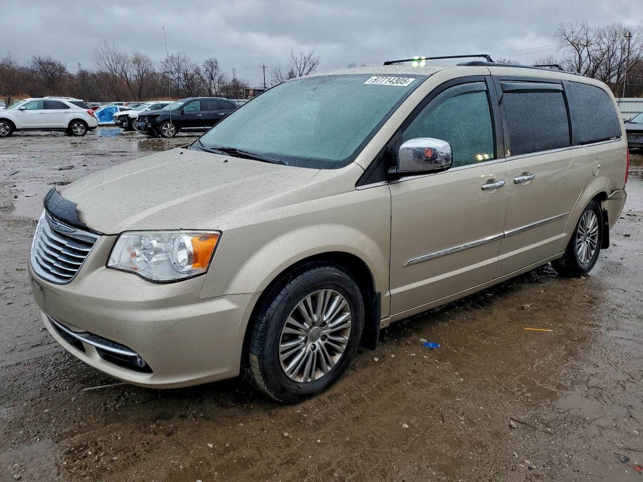 2013 CHRYSLER TOWN & COUNTRY