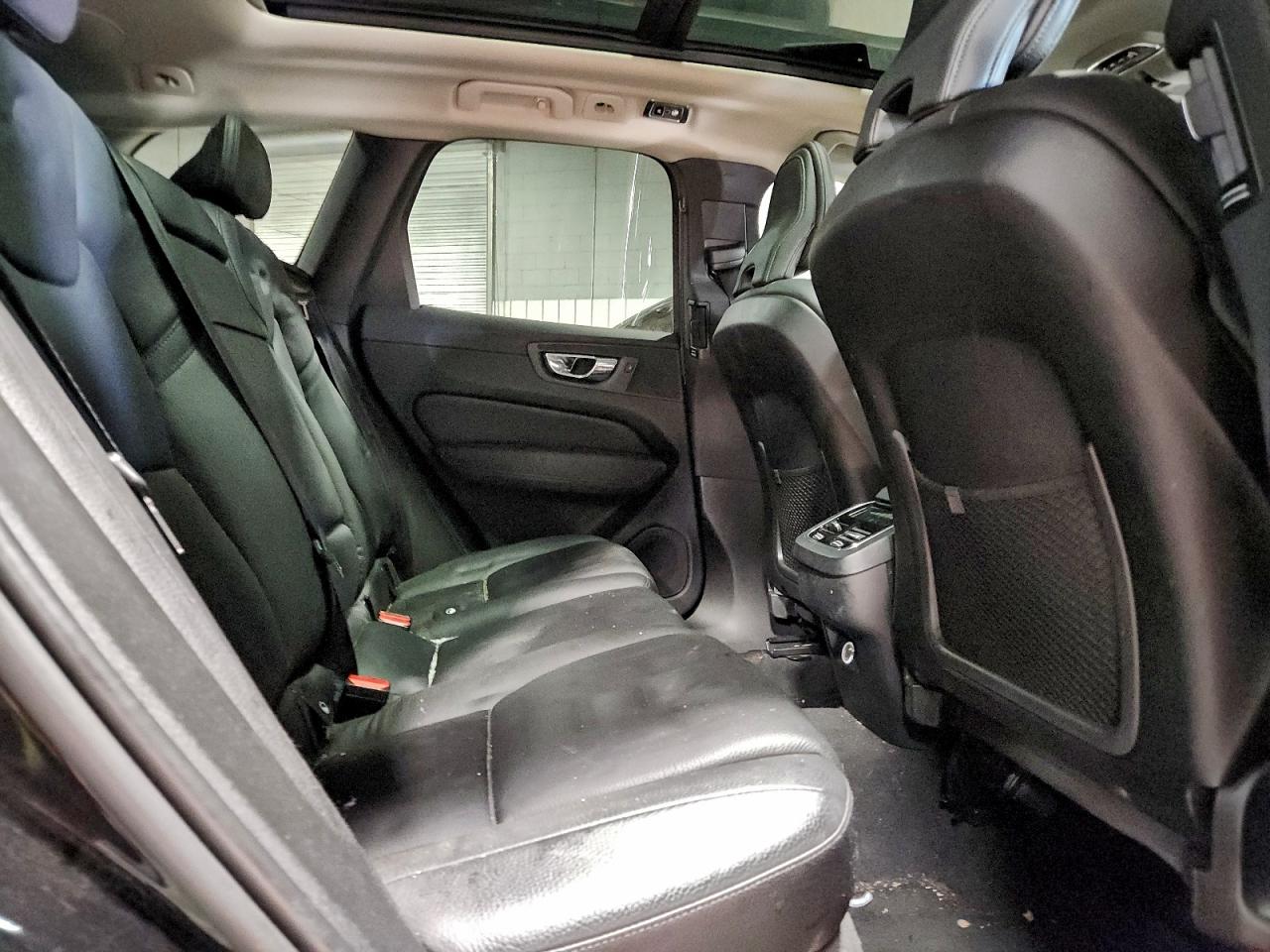 2019 VOLVO XC60 T6 INSCRIPTION photo 11