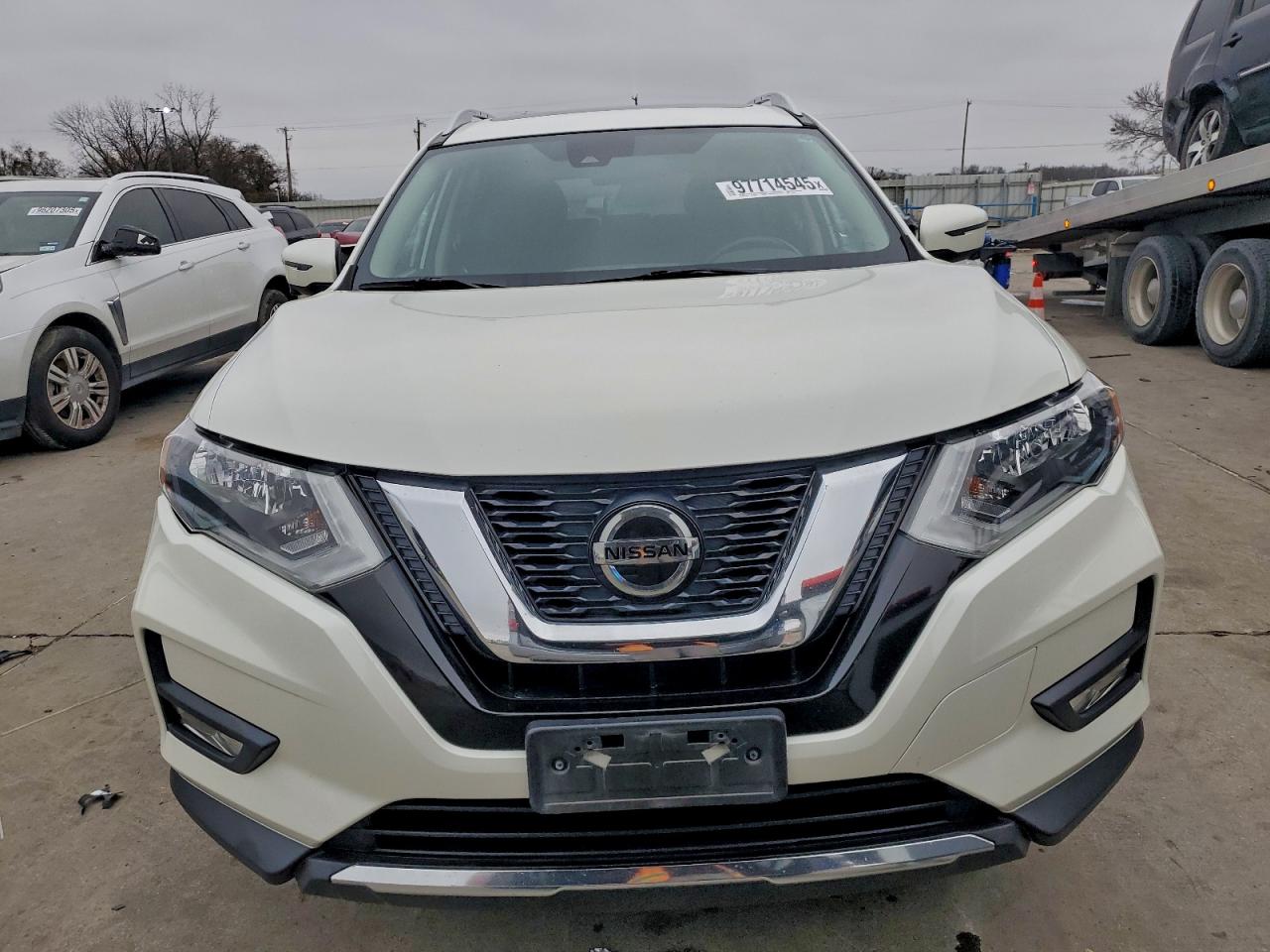 2020 NISSAN ROGUE S photo 5