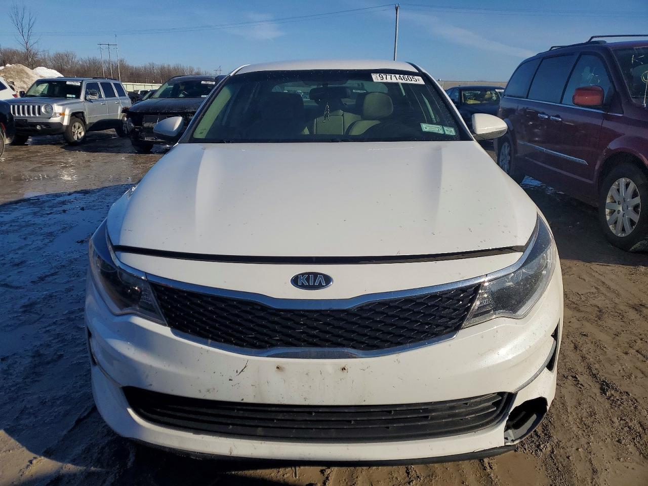 2016 KIA OPTIMA LX photo 5