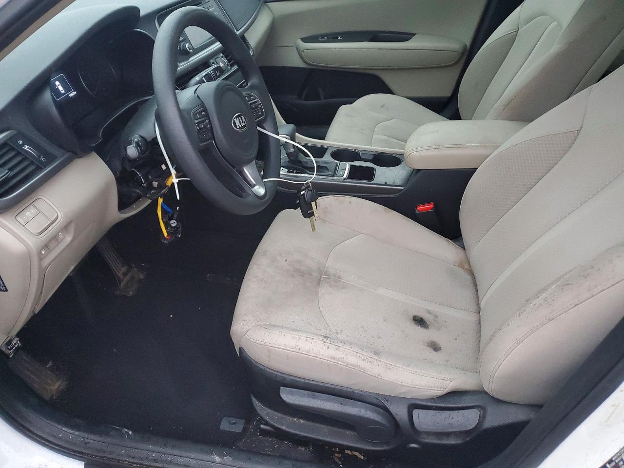 2016 KIA OPTIMA LX photo 7