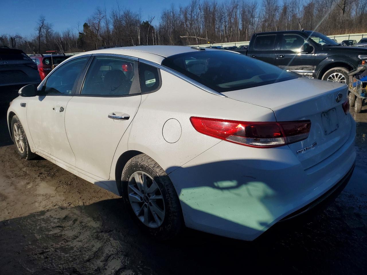 2016 KIA OPTIMA LX photo 2