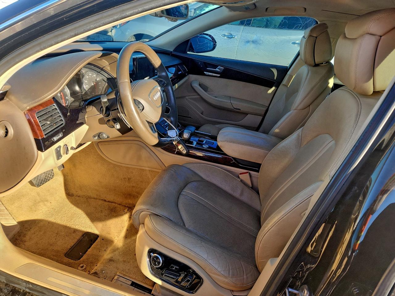 2013 AUDI A8 L QUATTRO photo 25