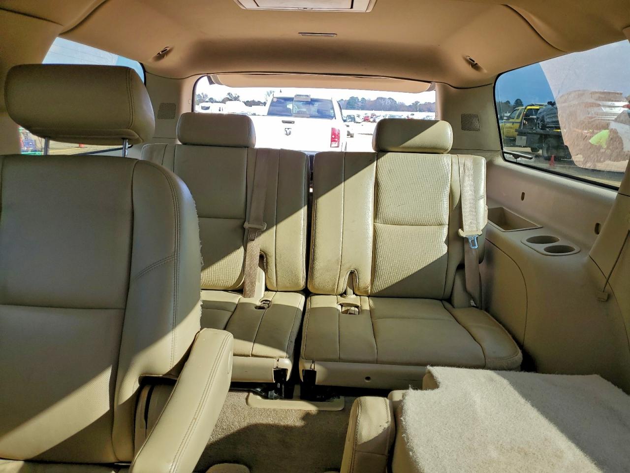 2010 GMC YUKON XL K1500 SLT photo 10