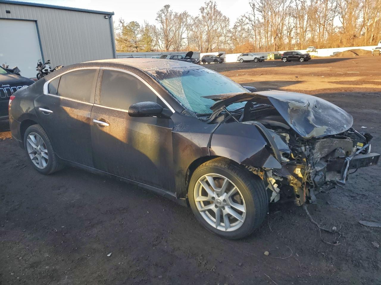 2011 NISSAN MAXIMA photo 4