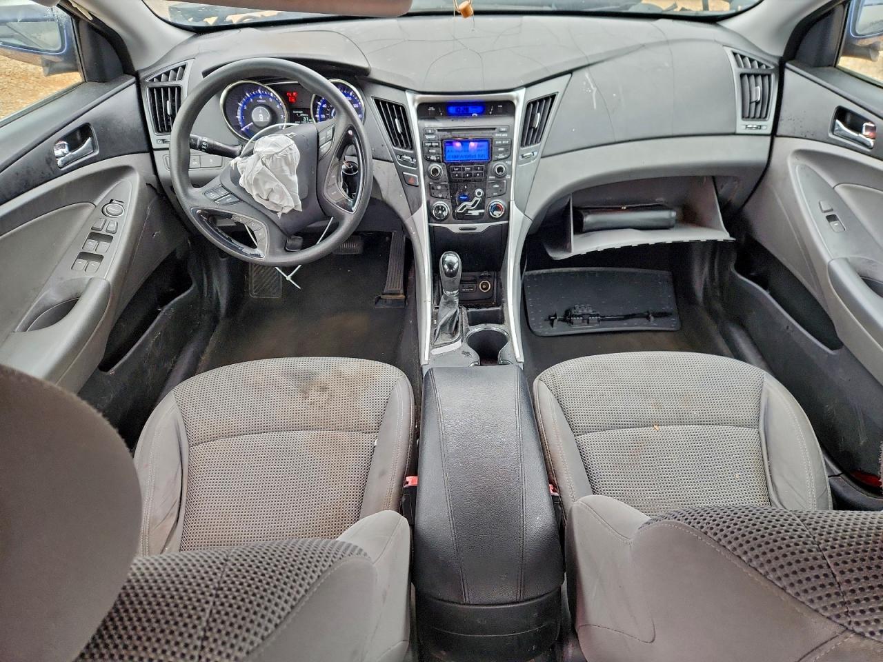 2012 HYUNDAI SONATA GLS photo 8