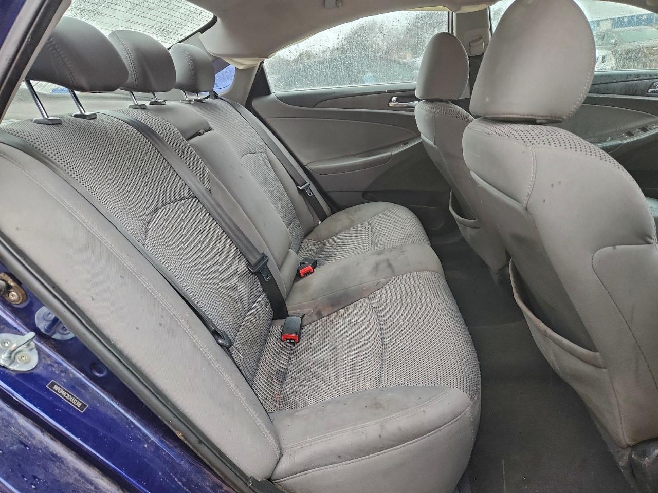 2012 HYUNDAI SONATA GLS photo 10