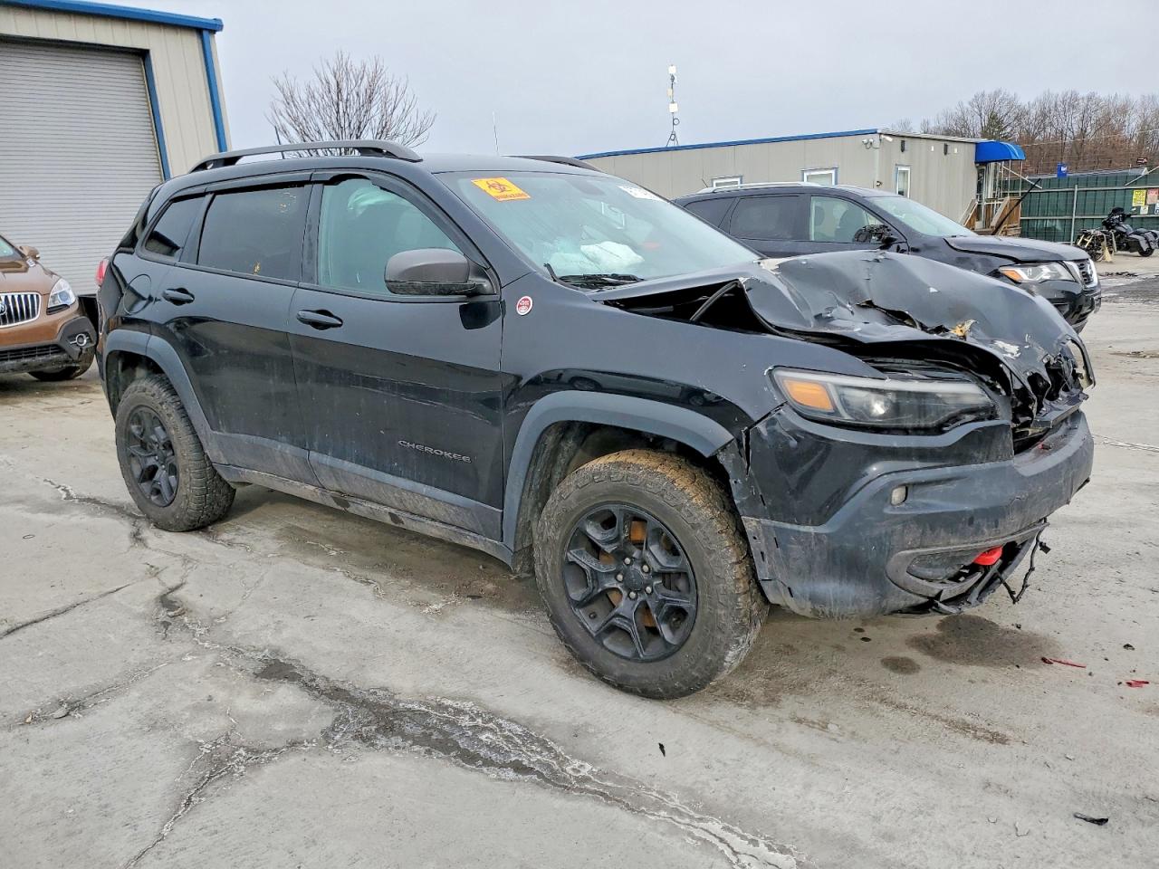 2019 JEEP CHEROKEE TRAILHAWK photo 4