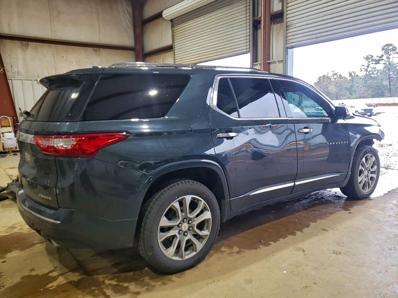 2020 CHEVROLET TRAVERSE PREMIER photo 15