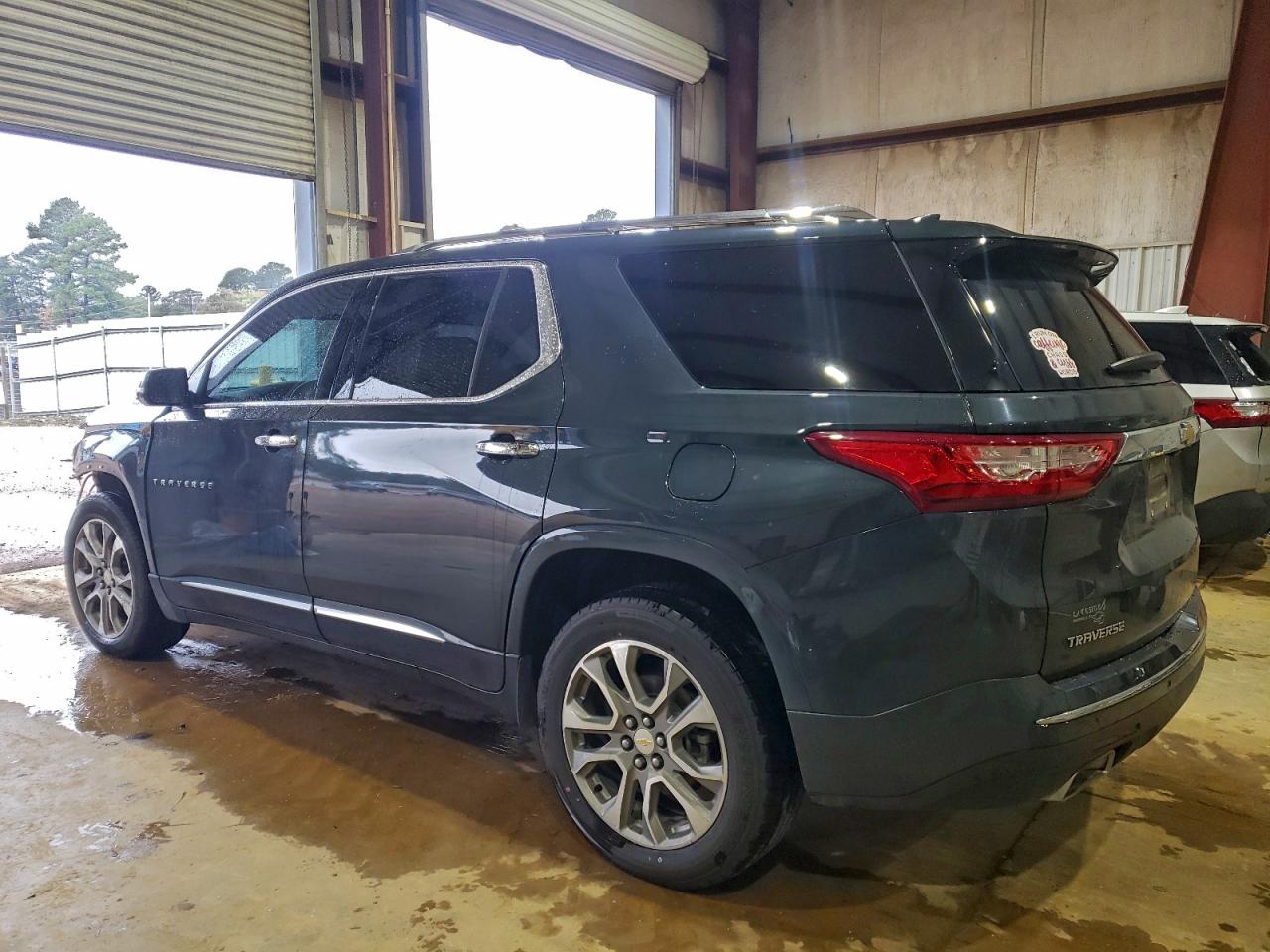 2020 CHEVROLET TRAVERSE PREMIER photo 8
