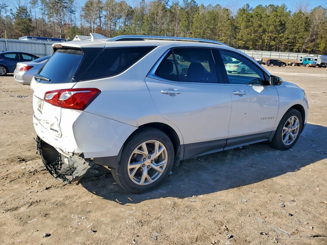 2020 CHEVROLET EQUINOX PREMIER photo 3