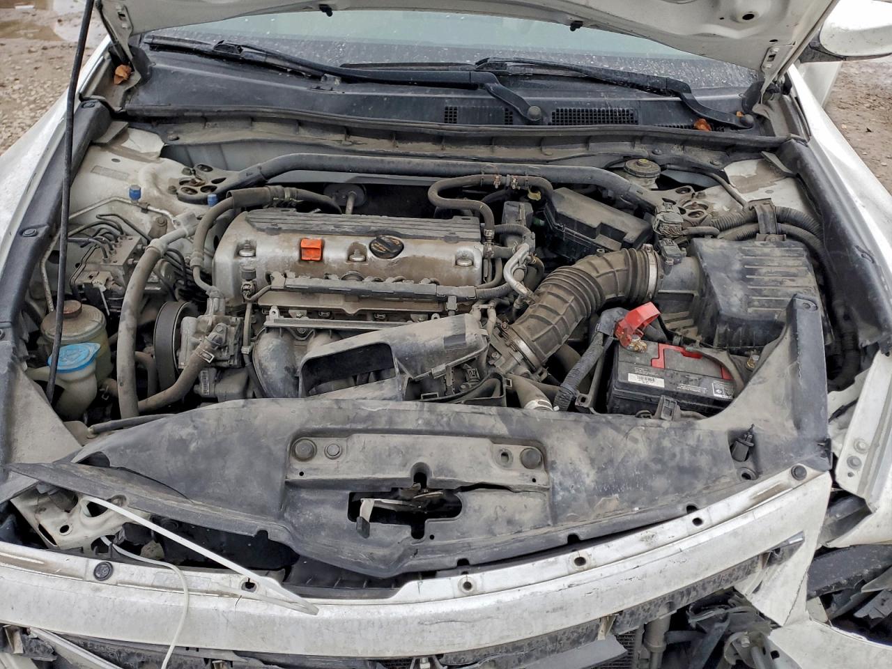 2012 HONDA ACCORD LX photo 21