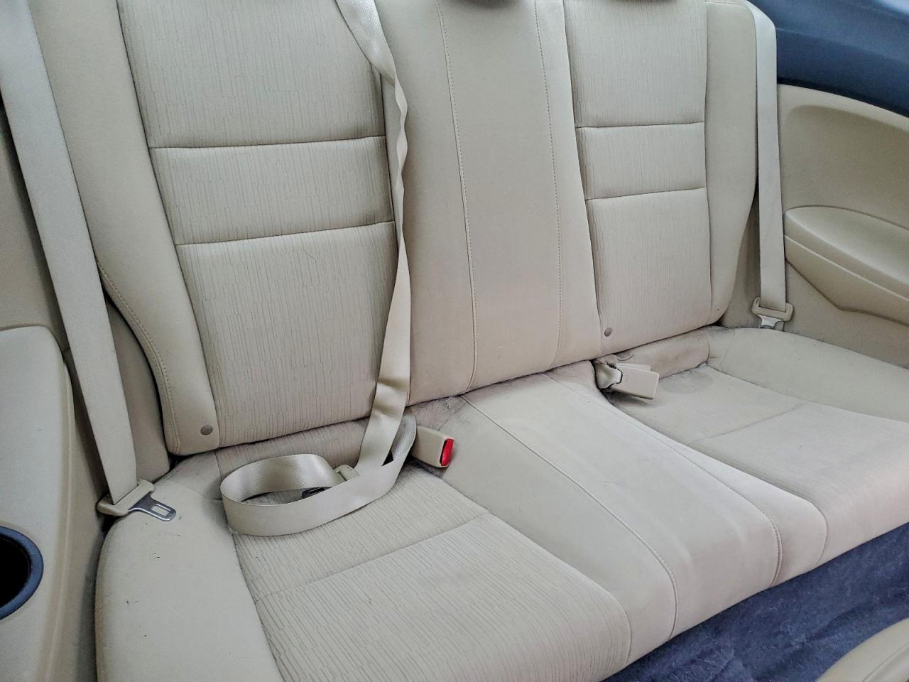 2012 HONDA ACCORD LX photo 19