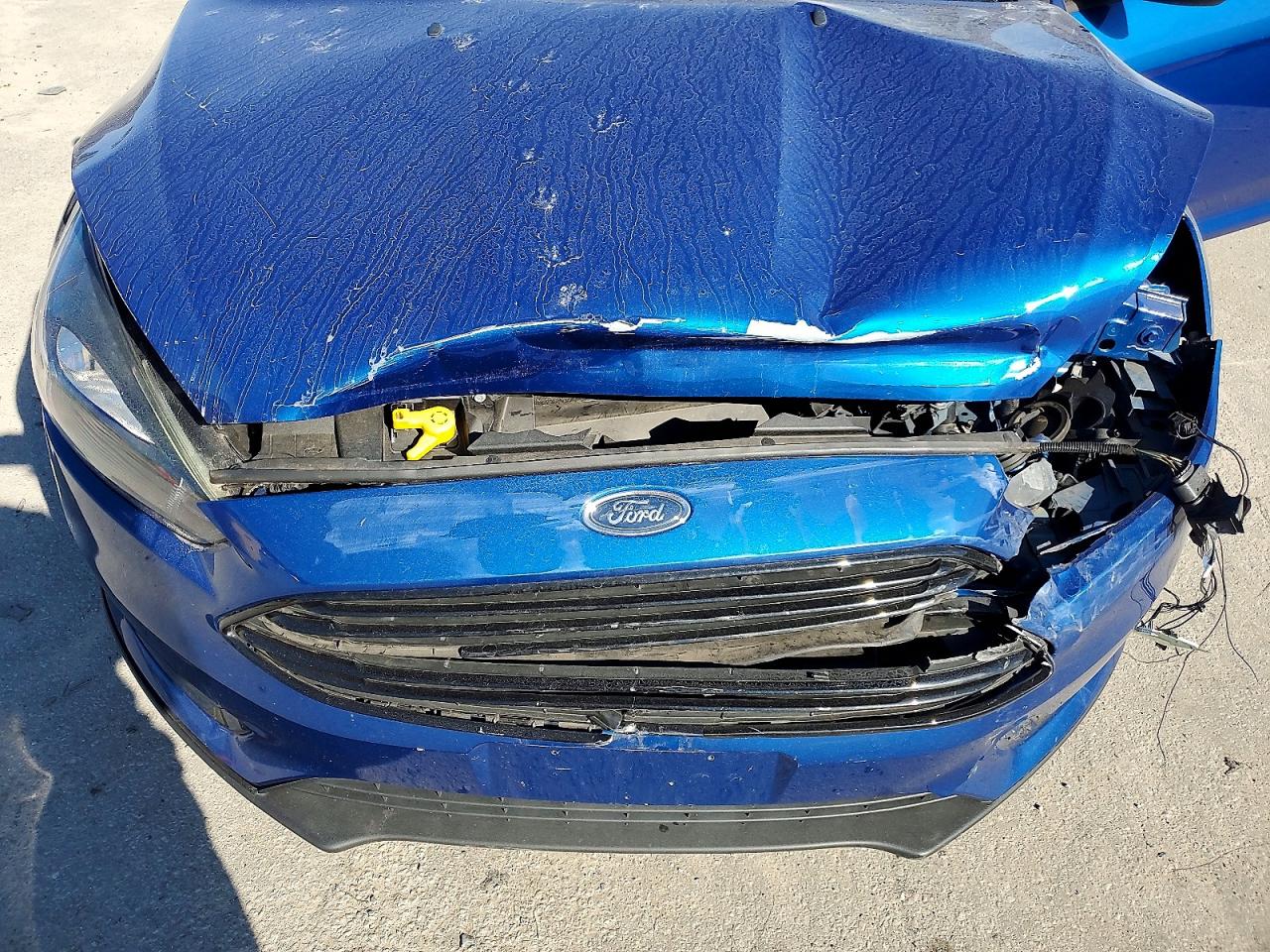 2018 FORD FOCUS SE photo 11