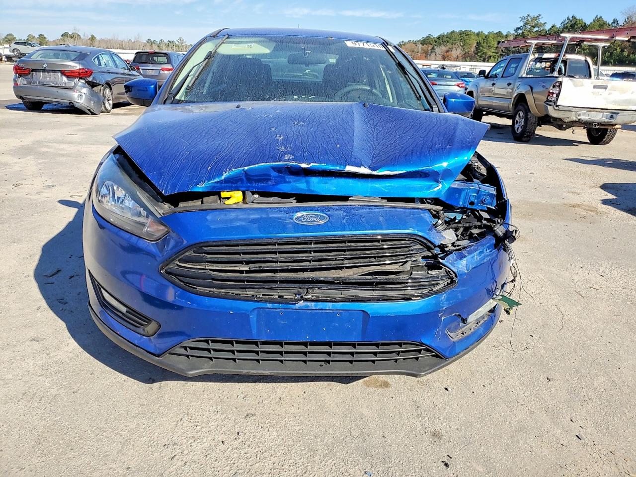 2018 FORD FOCUS SE photo 5