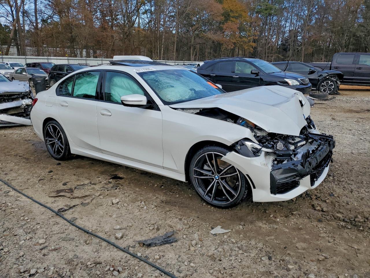 2020 BMW 330XI photo 4
