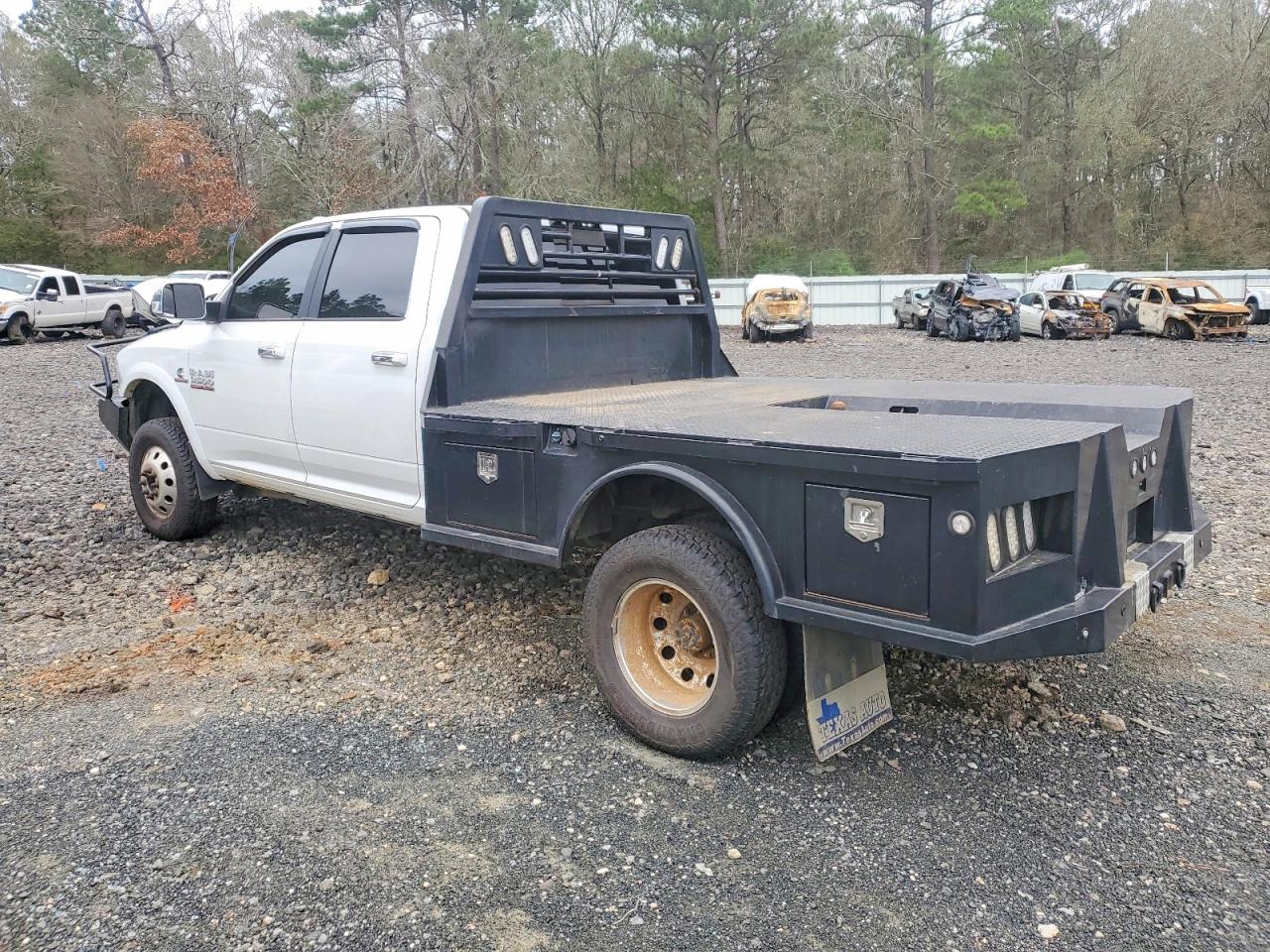 2018 RAM 3500 LARAMIE photo 2