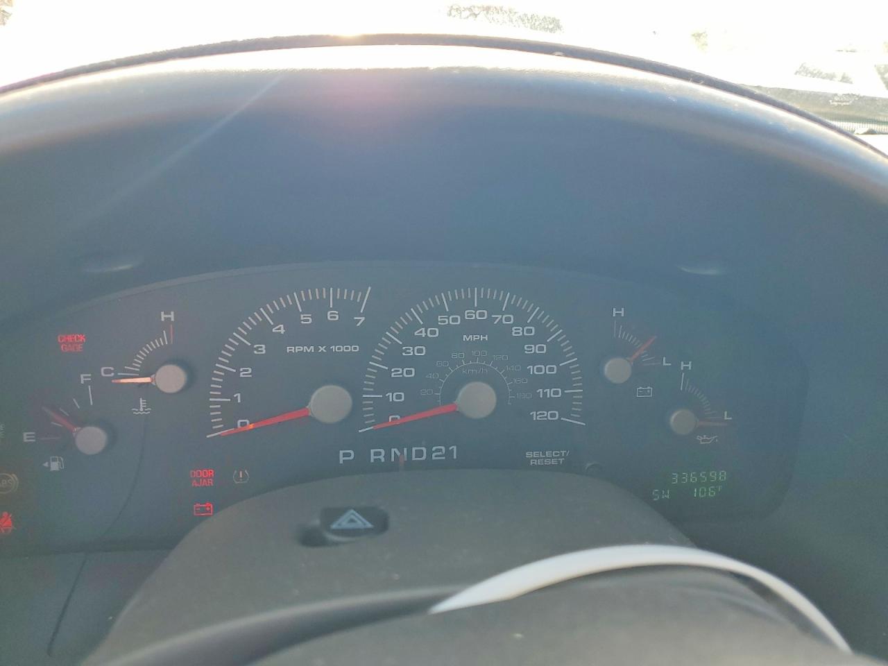 2004 FORD EXPEDITION XLT photo 9