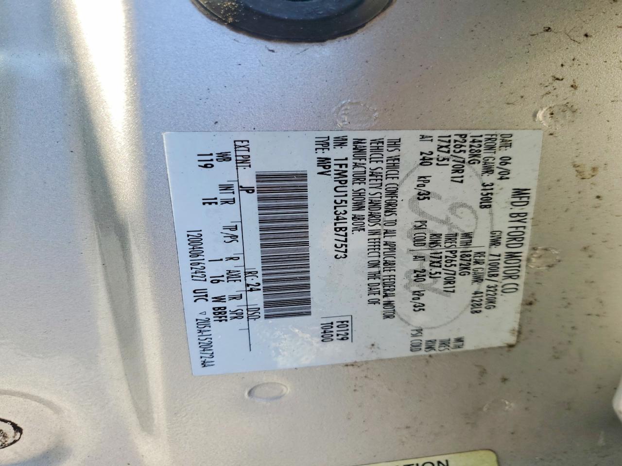 2004 FORD EXPEDITION XLT photo 13