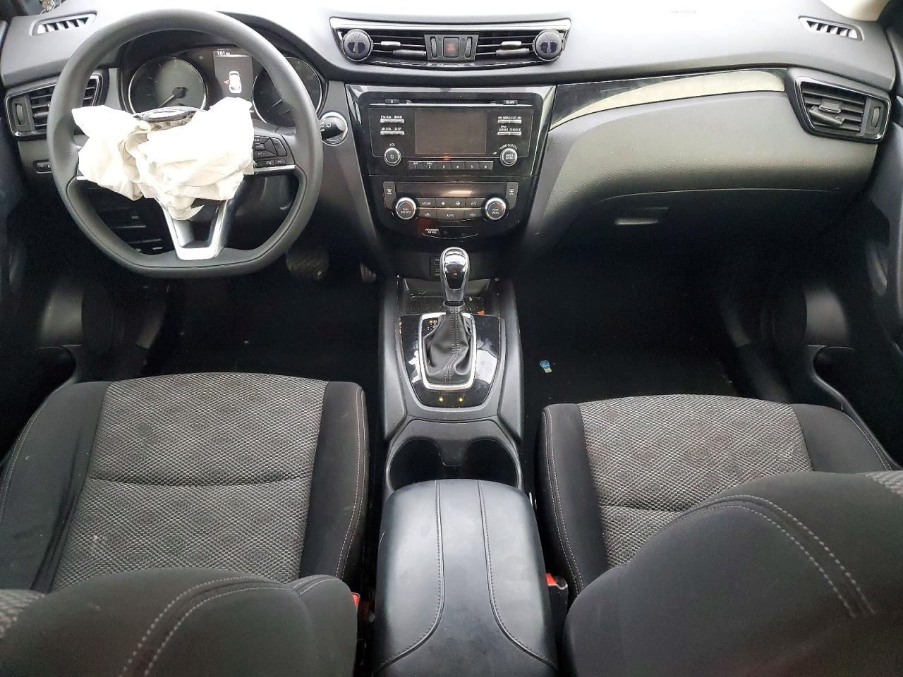 2018 NISSAN ROGUE SPORT S photo 15