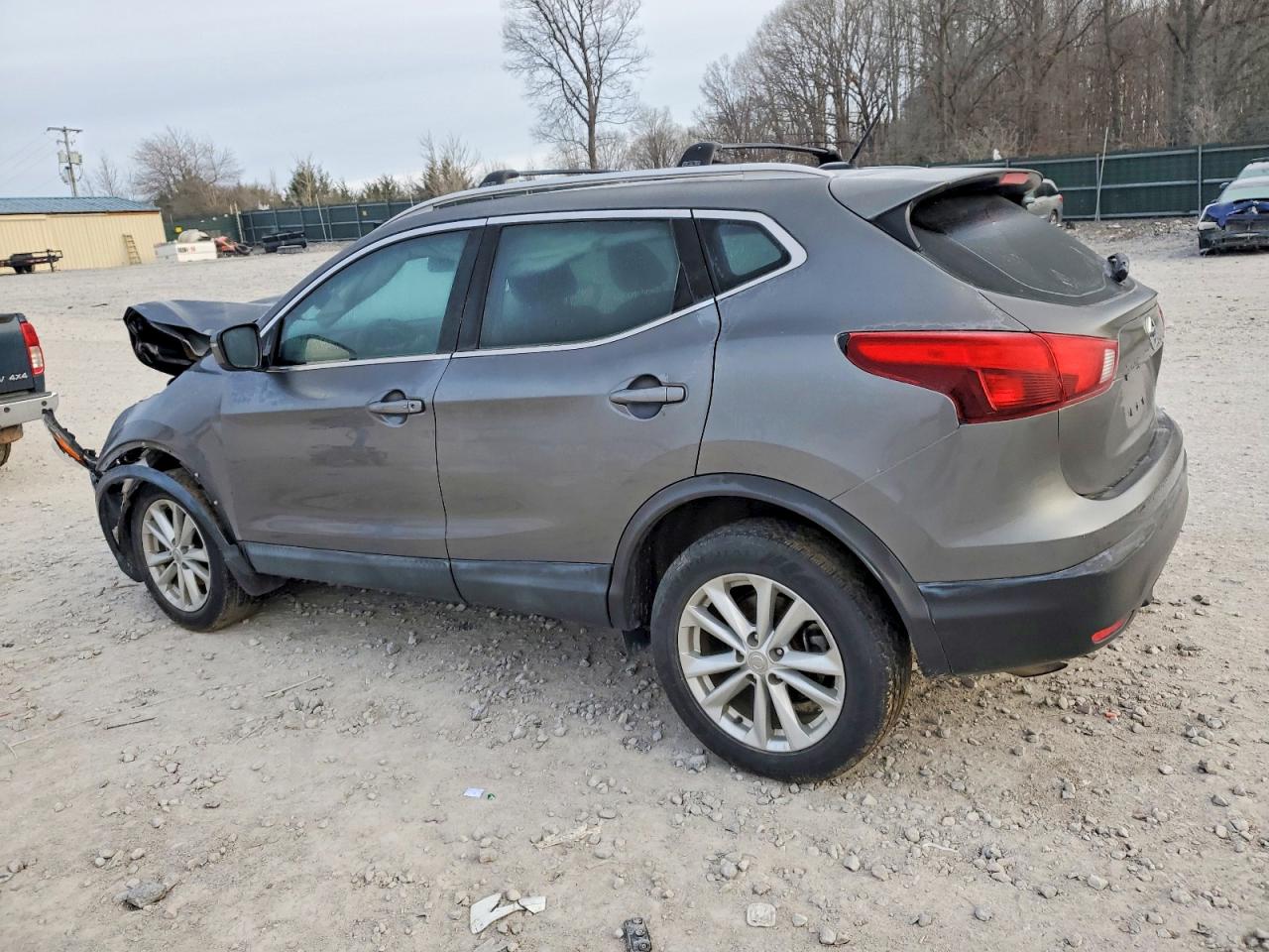 2018 NISSAN ROGUE SPORT S photo 3
