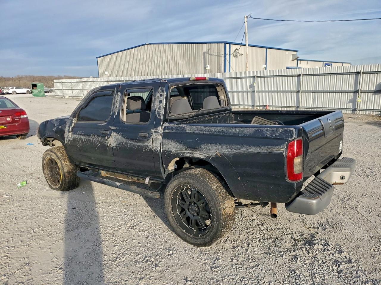2004 NISSAN FRONTIER CREW CAB XE V6 photo 2