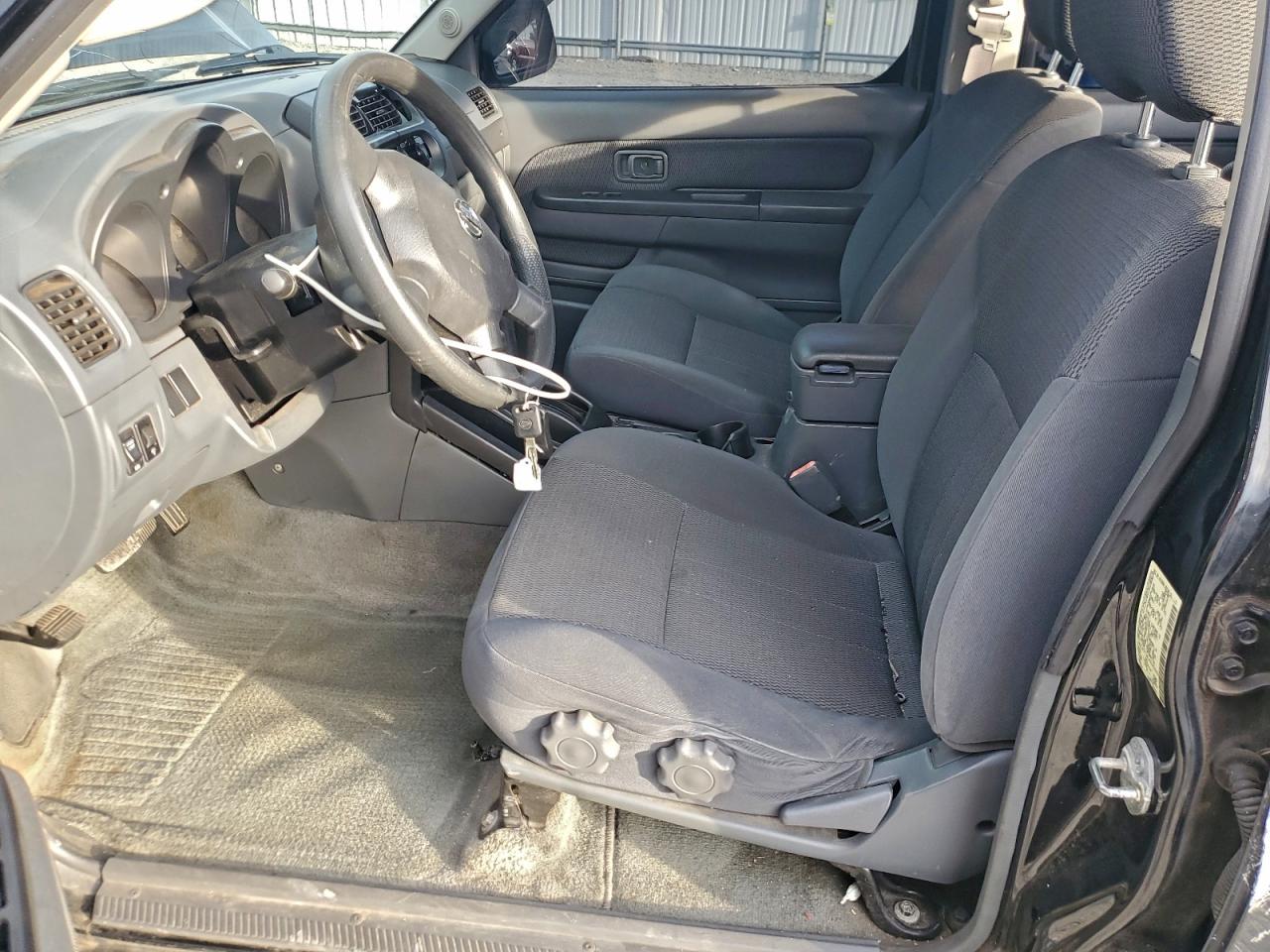 2004 NISSAN FRONTIER CREW CAB XE V6 photo 7