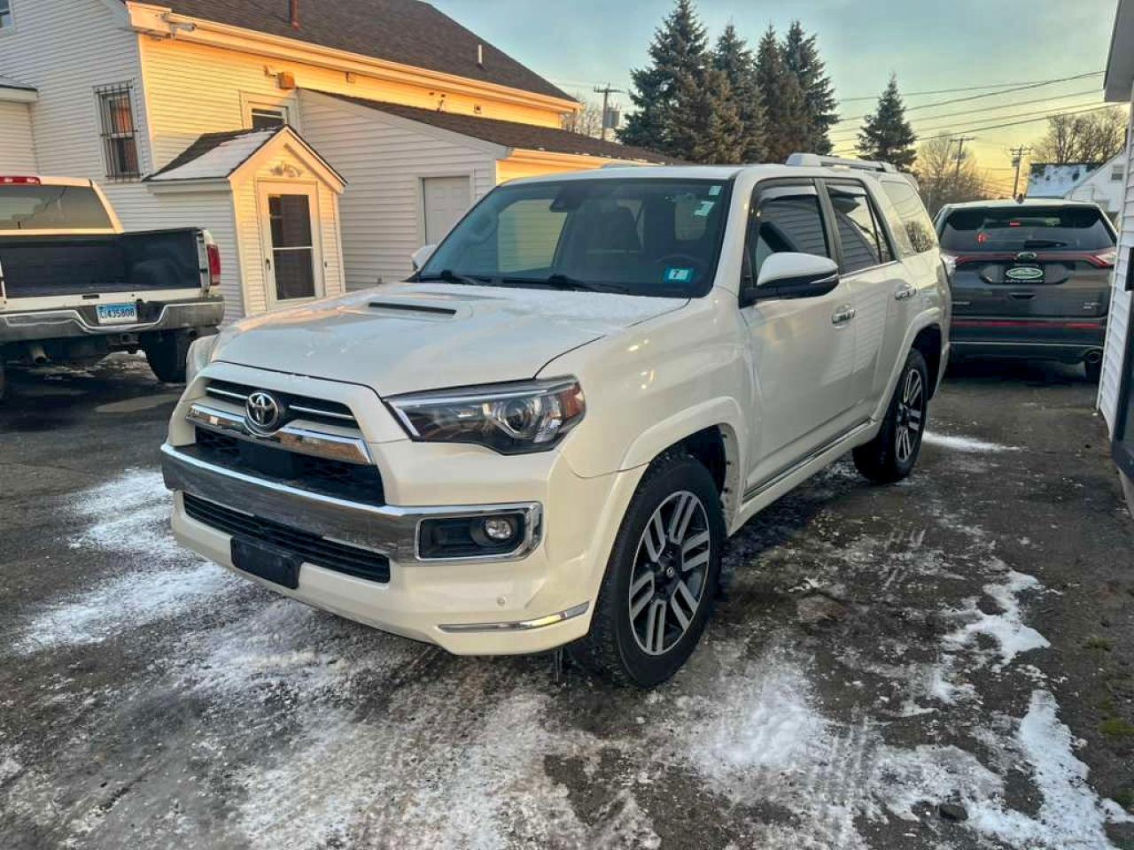 2022 TOYOTA 4RUNNER