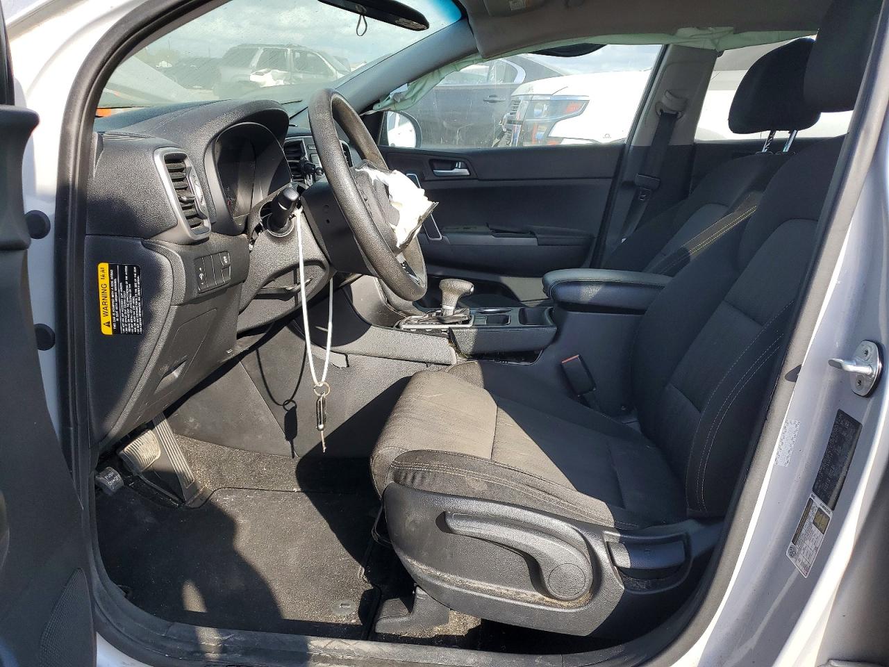 2017 KIA SPORTAGE LX photo 7