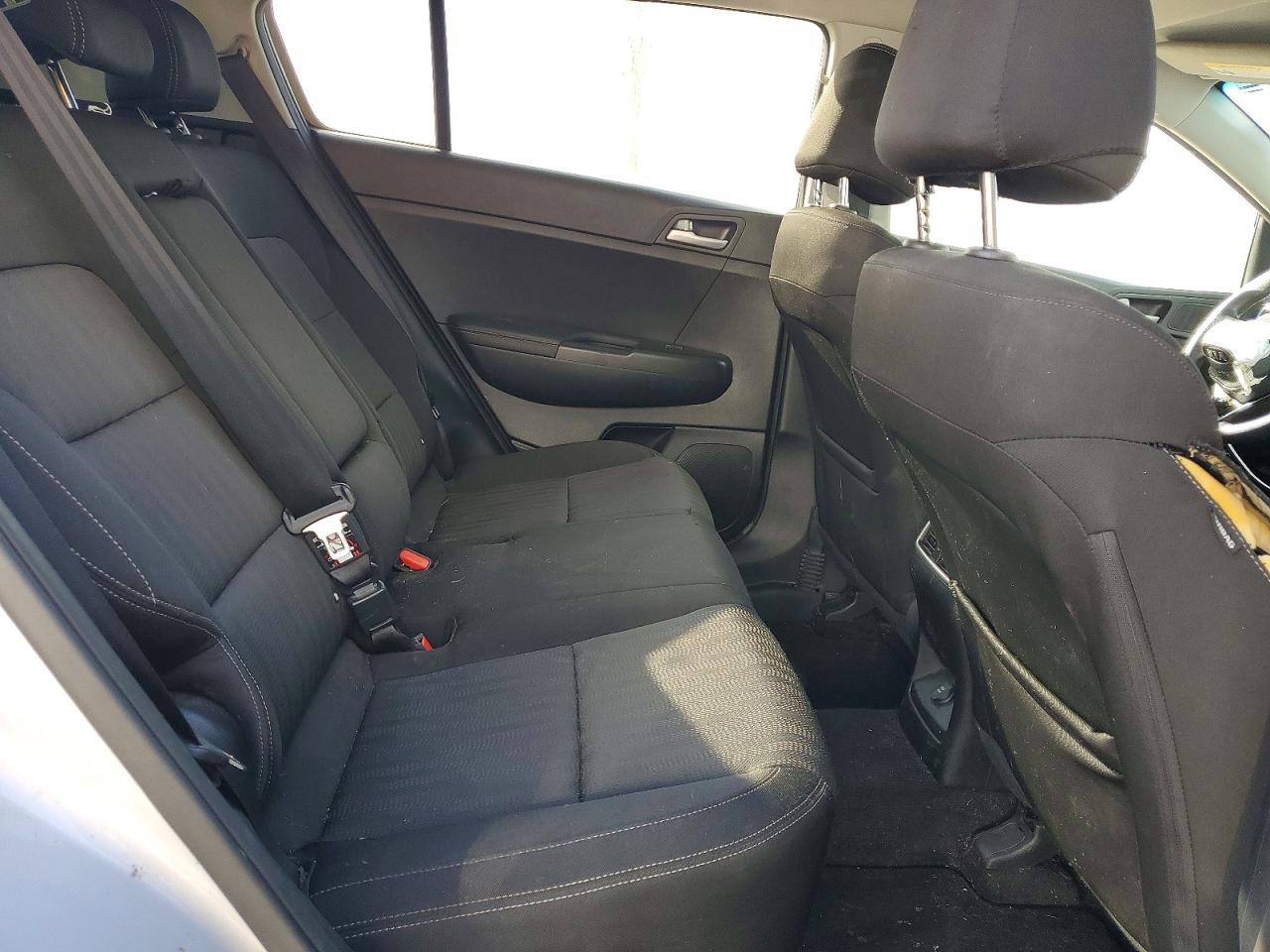 2017 KIA SPORTAGE LX photo 10