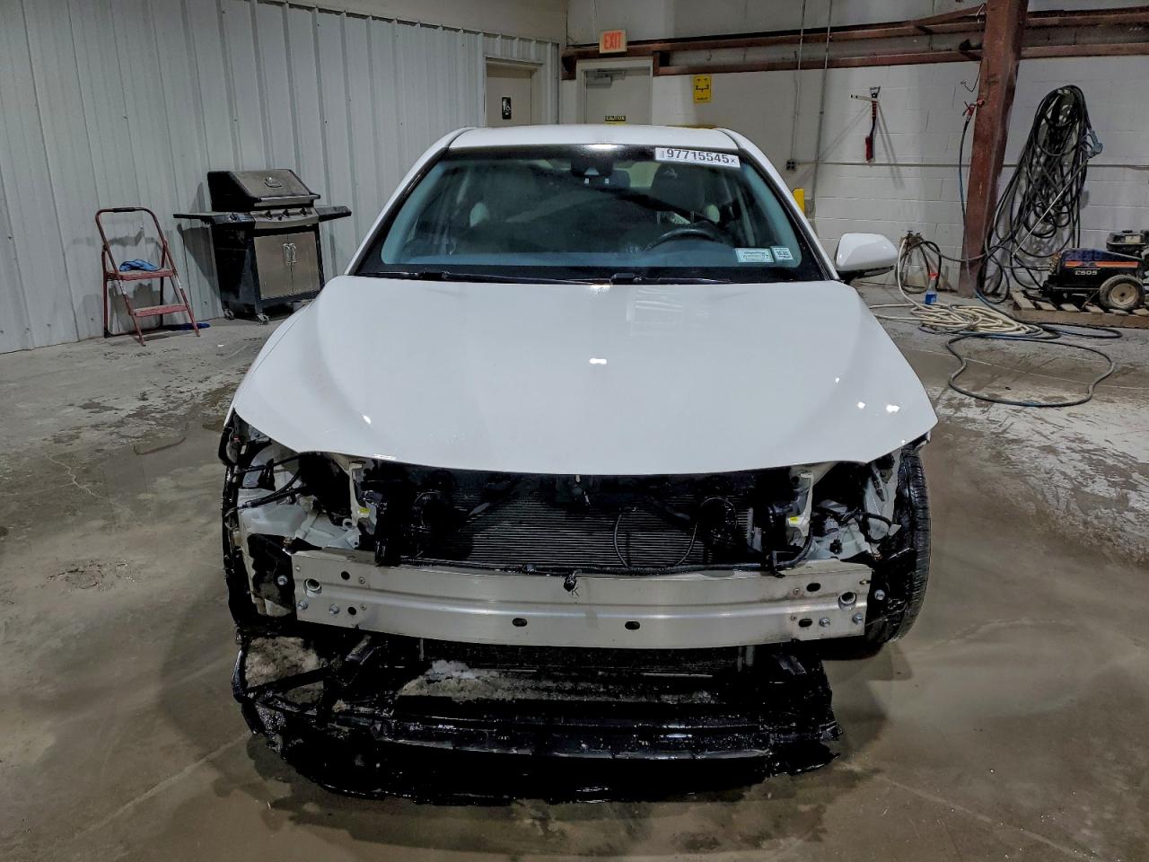 2018 TOYOTA CAMRY L photo 5