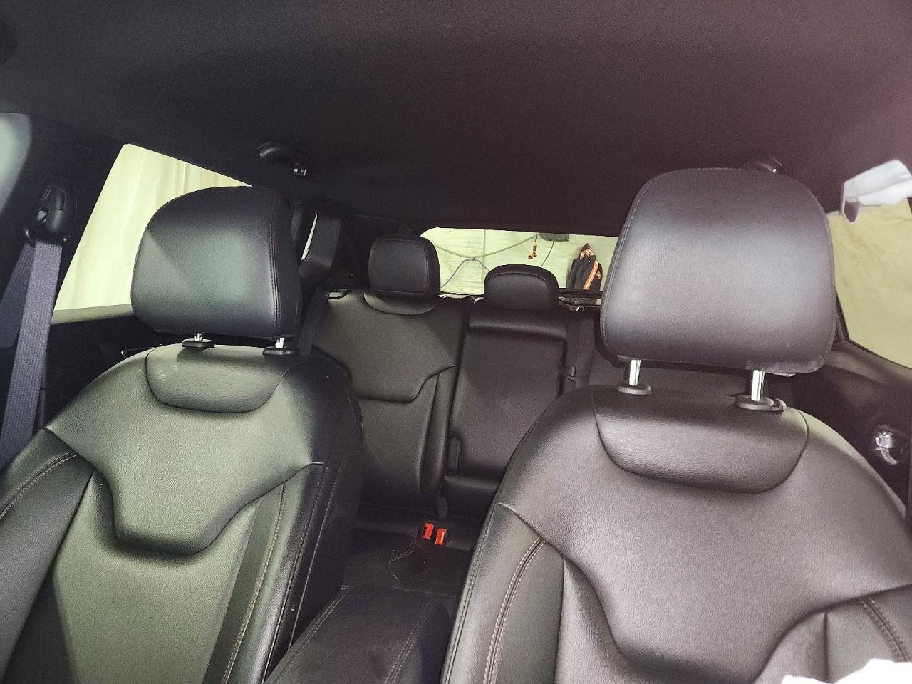2024 JEEP COMPASS LATITUDE LUX photo 9