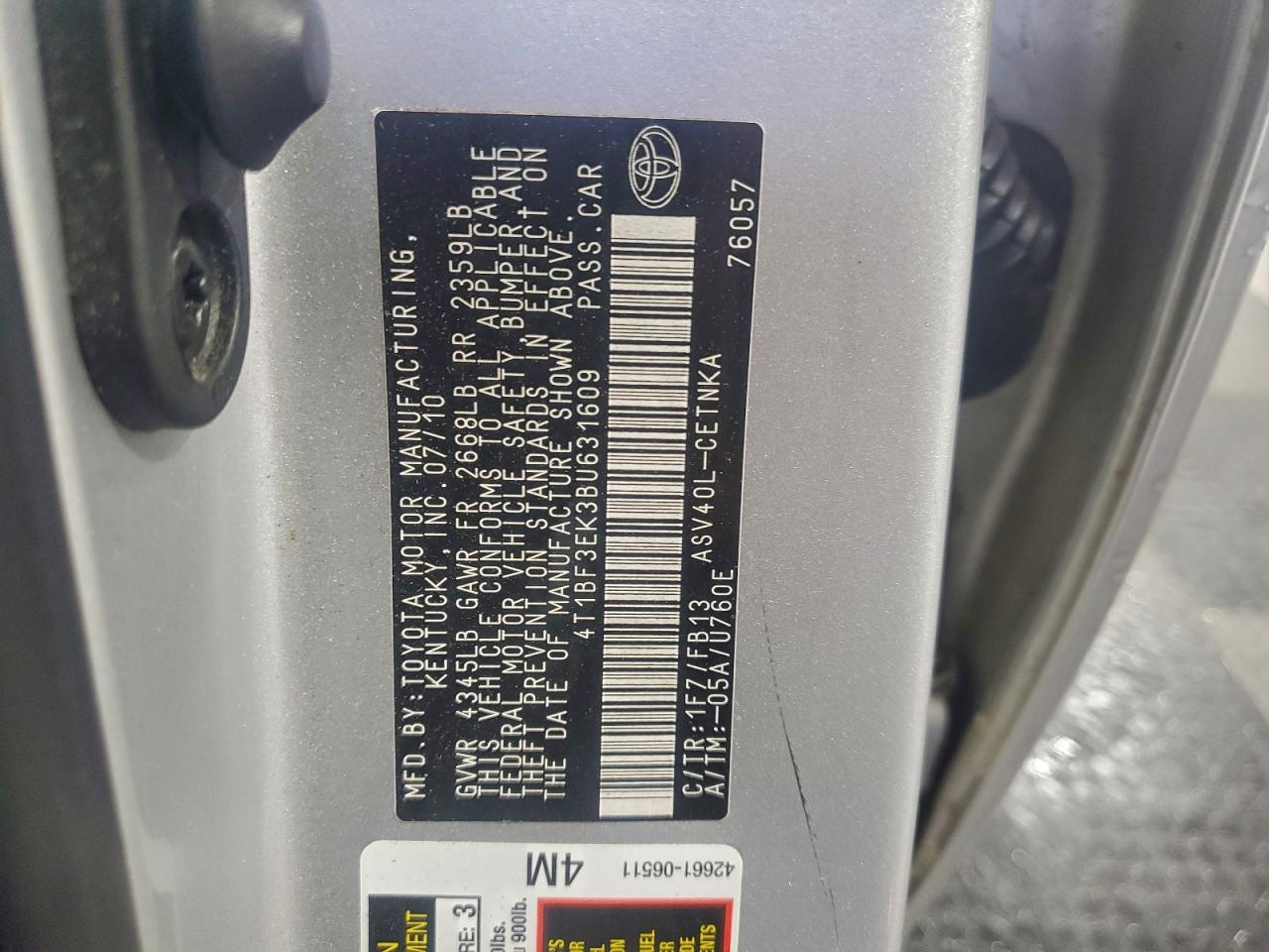 2011 TOYOTA CAMRY BASE photo 12