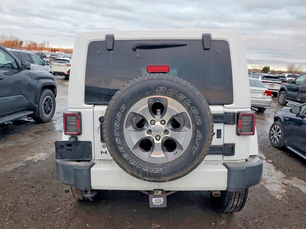 2016 JEEP WRANGLER UNLIMITED SAHARA photo 6