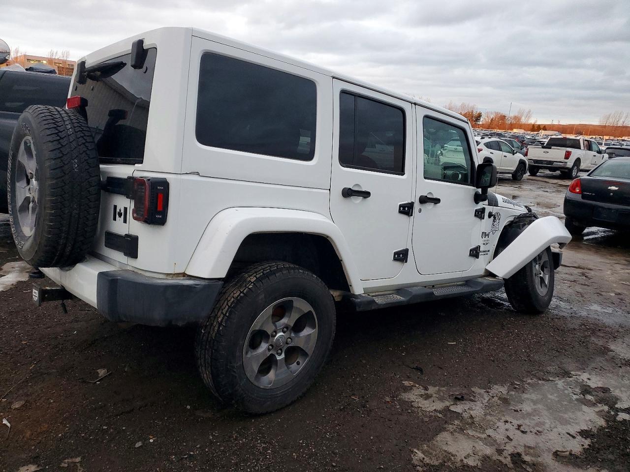 2016 JEEP WRANGLER UNLIMITED SAHARA photo 3