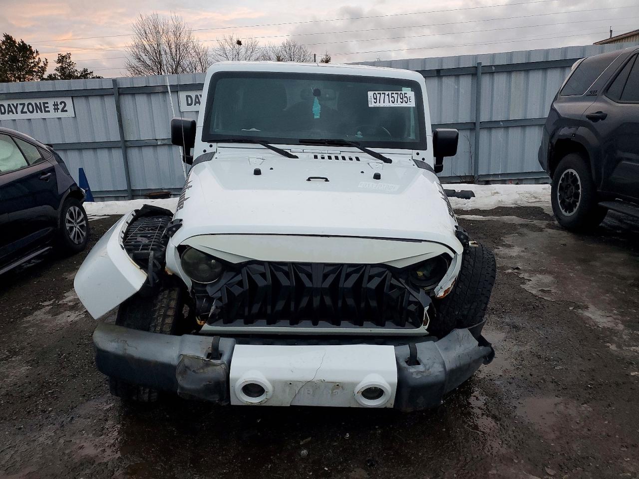 2016 JEEP WRANGLER UNLIMITED SAHARA photo 5