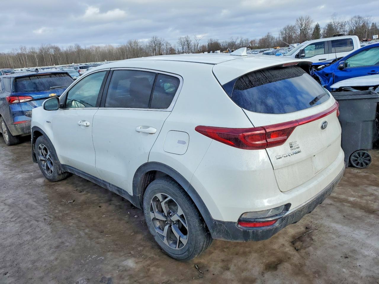 2020 KIA SPORTAGE LX photo 2