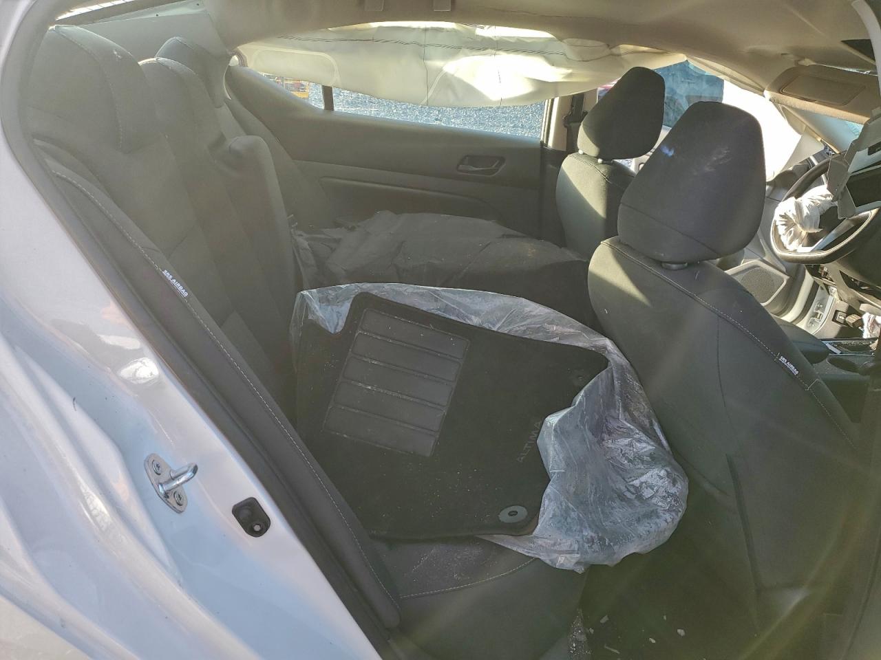 2025 NISSAN ALTIMA SV photo 10