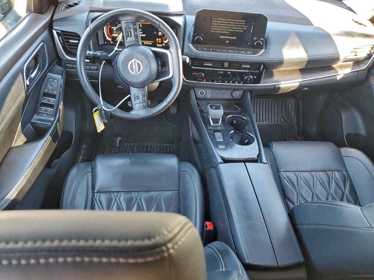 2021 NISSAN ROGUE PLATINUM photo 8