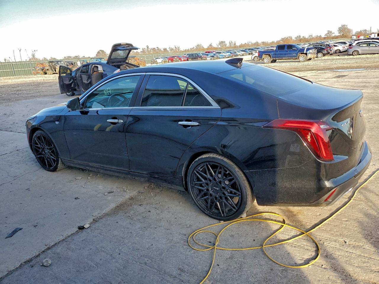 2021 CADILLAC CT4 LUXURY photo 3