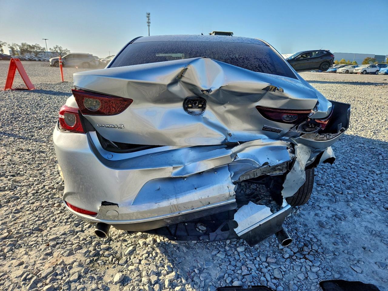 2019 MAZDA 3 photo 6