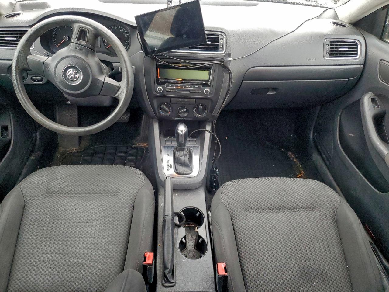 2012 VOLKSWAGEN JETTA BASE photo 8