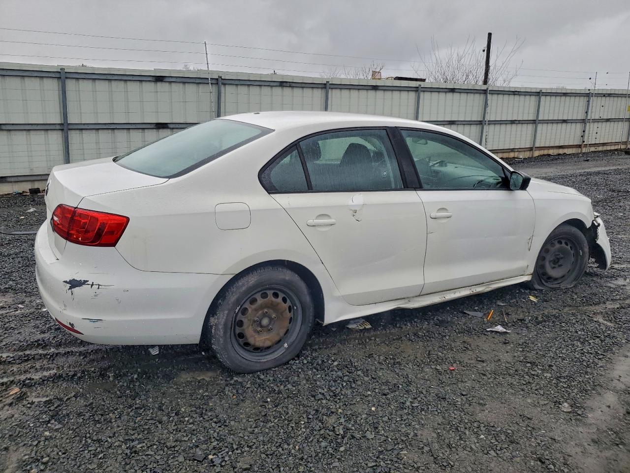 2012 VOLKSWAGEN JETTA BASE photo 3