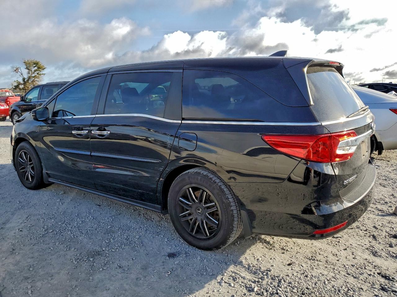 2019 HONDA ODYSSEY EXL photo 2