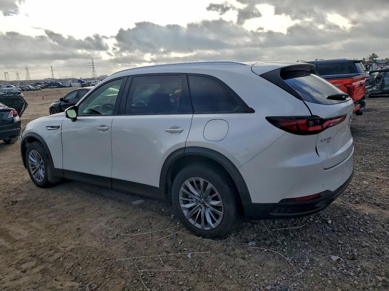 2025 MAZDA CX-90 PREFERRED photo 2