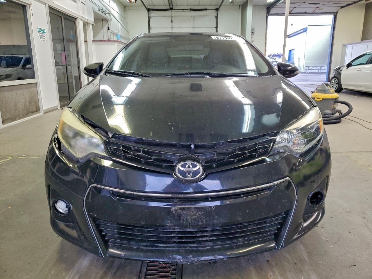 2015 TOYOTA COROLLA L photo 5
