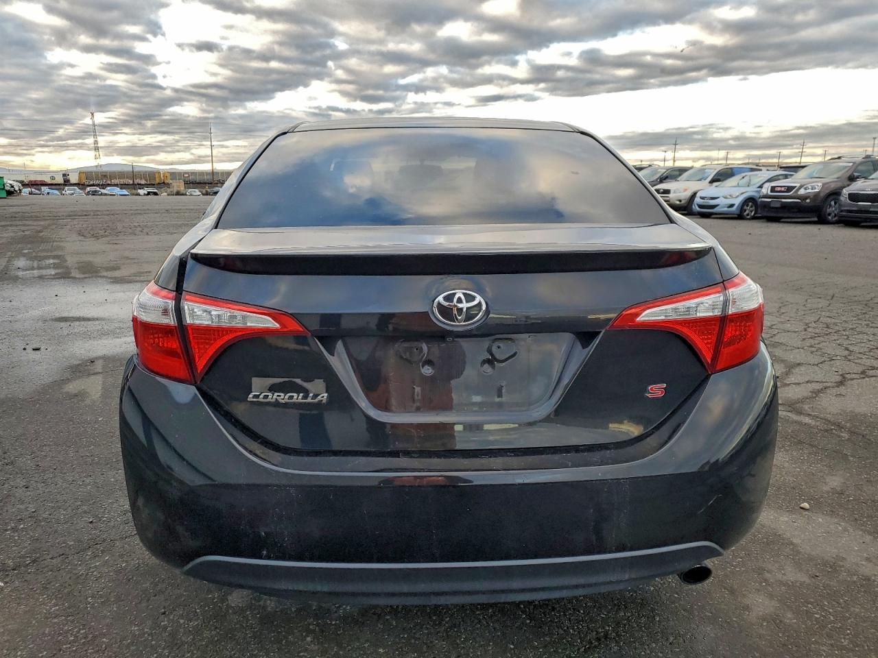 2015 TOYOTA COROLLA L photo 6